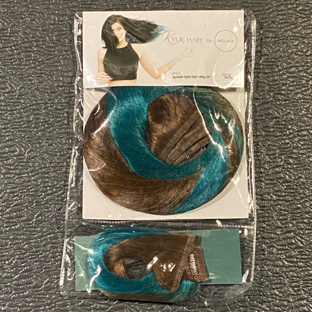Kylie Hair Kouture 180g 20" T4/Teal